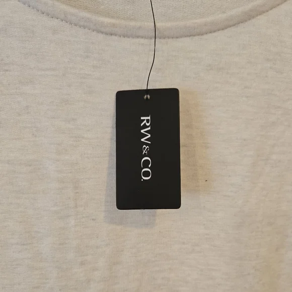 RW&CO. - Picture 6 of 7